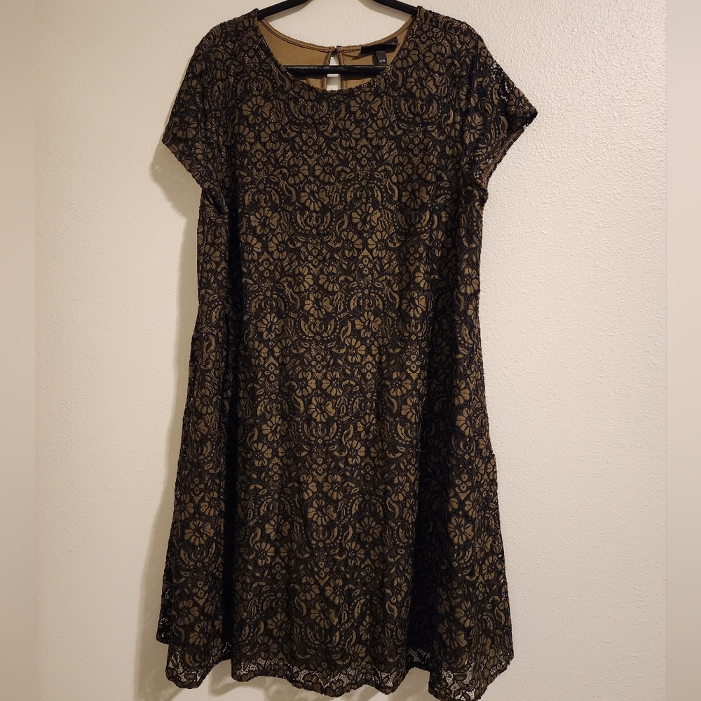 NWOT Lace Dress